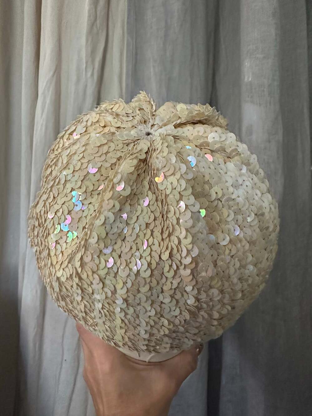 Vintage Sequin Beaded Beanie Cap Flapper Cloche Hat cream ivory glam champagne